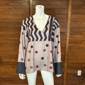 Blush Mixed-Pattern V-Neck Blouse with Contrast Cuffs